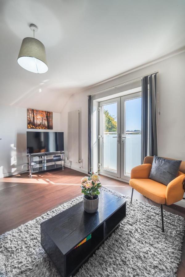 Apartamento Perfect For Business And Leisure- Free Parking Southampton Exterior foto